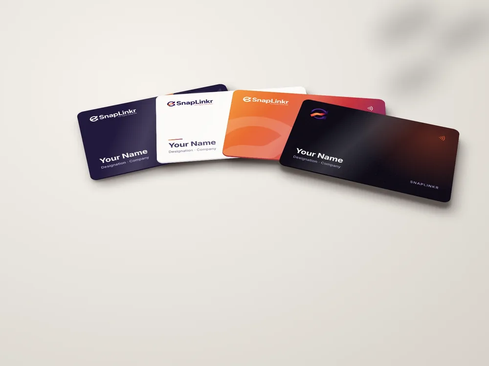 Four full-colour SnapLinkr PVC NFC business cards